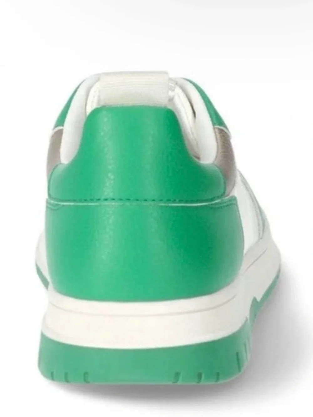 NWT Women’s Size 11 White Green Color Block Lifestyle Sneakers